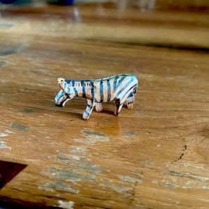 Antique African wooden figurine